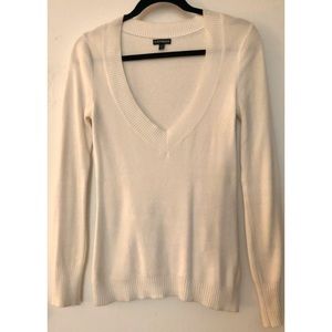 ‼️Express White V Neck Sweater